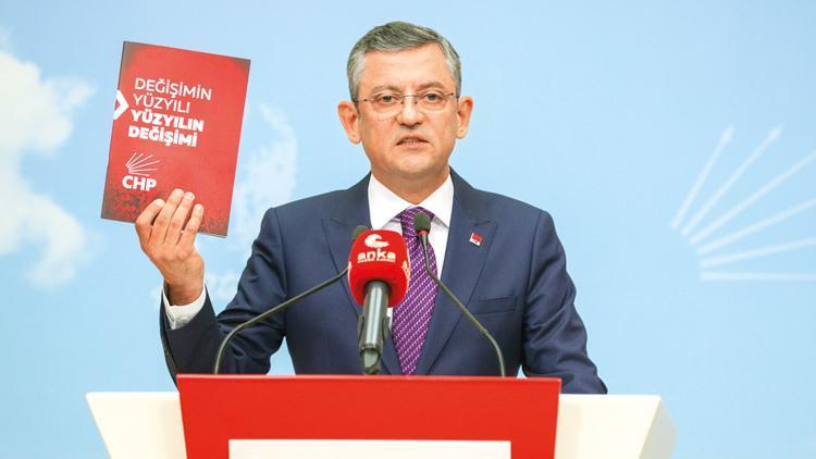 CHP’de Genel Başkan’a karşı iki aday yarışta Özel’den Kılıçdaroğlu’na eleştiri İmamoğlu’na teşekkür