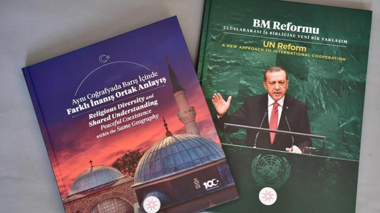 Erdoğandan BM liderlerine Aynı Coğrafyada Barış İçinde Farklı İnanış Ortak Anlayış ve BM Reformu kitapları