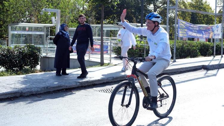 AB Büyükelçisi Landruttan bisikletli  İstanbul turu