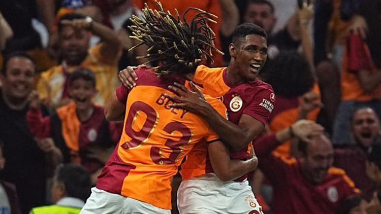 Galatasaray, Çağdaş Atanlı Başakşehir karşısında