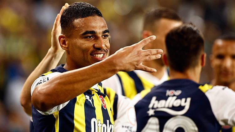 Fenerbahçede savunma oyuncularından 10 gollük katkı