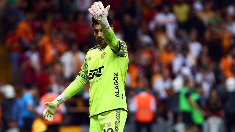 Galatasaray-Ankaragücü maçına Bahadır Güngördü damgası Duvar oldu, Icardi tebrik etti