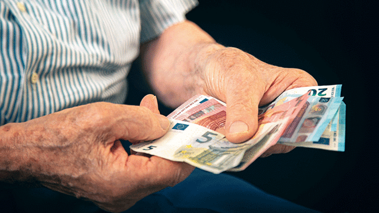 CDU’dan emeklilere ‘vergisiz kazanç’ önerisi
