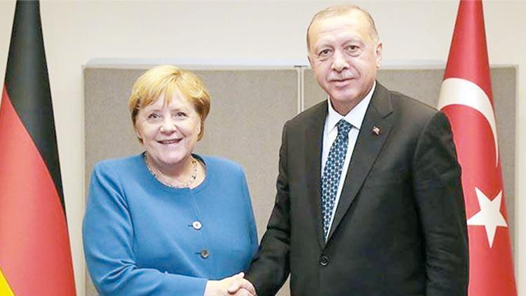 Merkel röportajda Erdoğan’dan söz etti
