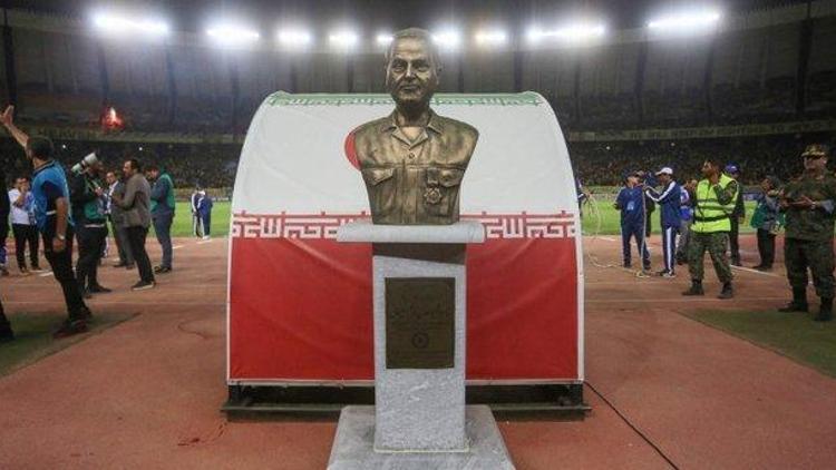 Sepahan - Al Ittihad maçı stadyumdaki Süleymani büstü nedeniyle iptal edildi