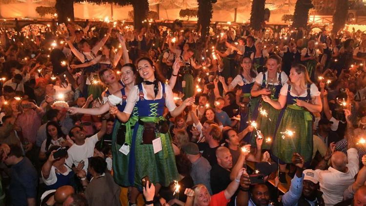 Oktoberfest’e rekor katılım