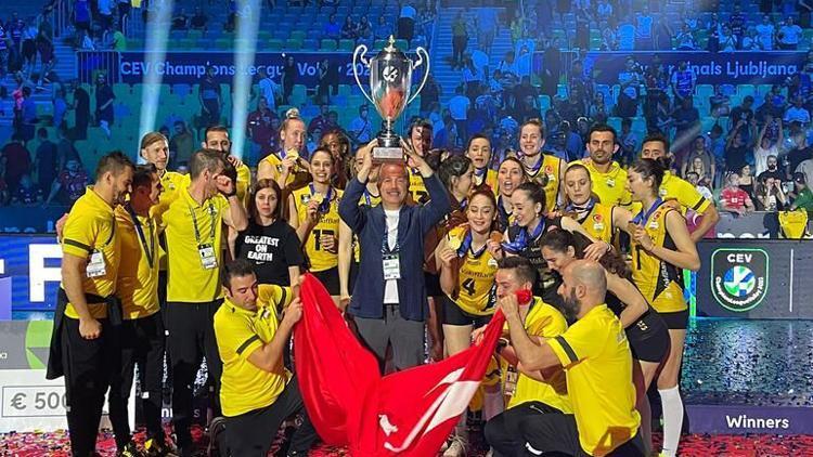 VakıfBank sezonu açtı, hedefler açıklandı: Türkiye, Avrupa ve dünya şampiyonluğunu istiyoruz
