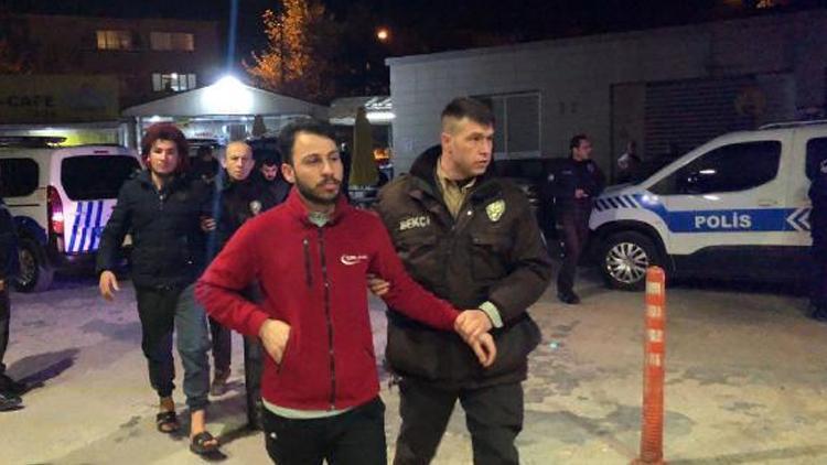 Bursada kaçak göçmen operasyonu: Yakalanıp sınır dışı edildiler
