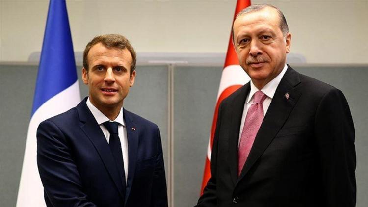 Cumhurbaşkanı Erdoğandan barış diplomasisi: Macron ile görüştü
