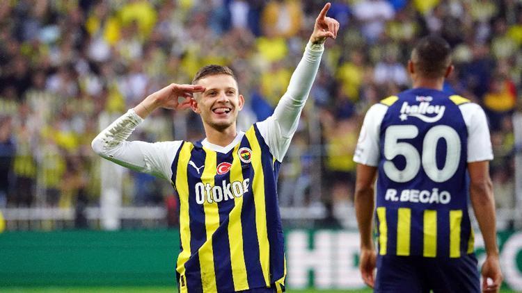 Sebastian Szymanski: Fenerbahçeye transferim gösteriyor