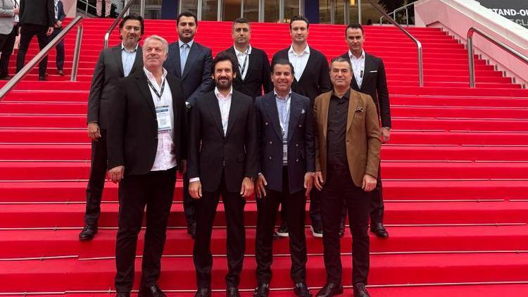 Bakanlık ve yapımcılardan Cannes çıkarması