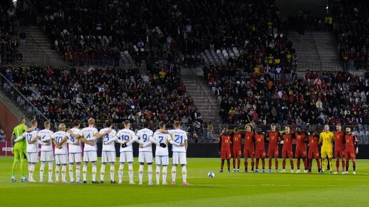 UEFA, Belçika-İsveç maçına ilişkin kararını açıkladı Skor 1-1ken tatil edilmişti...