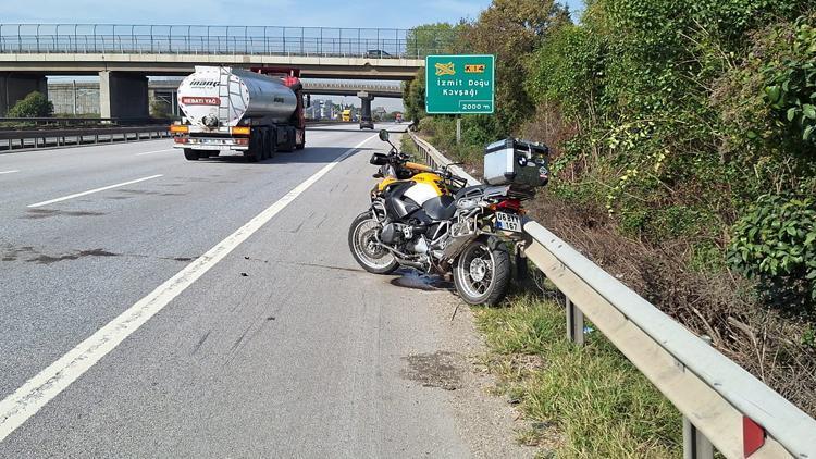 TEMde korkunç kaza: Motosiklet 100 metre sürüklendi, sürücüsü hayatını kaybetti