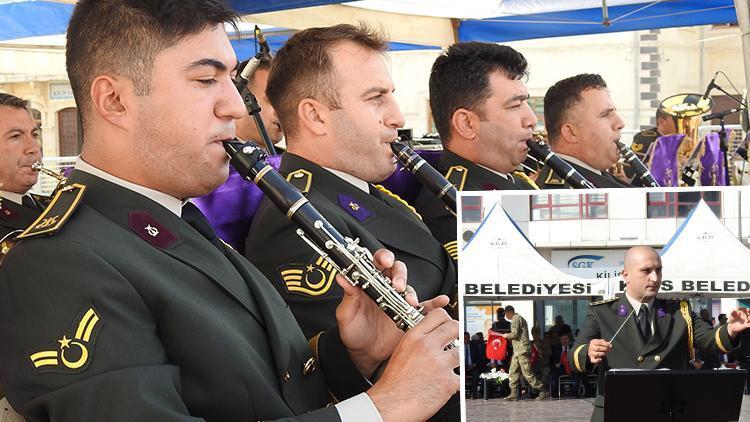 Kilis’te askeri bandodan 100. yıl cumhuriyet konseri
