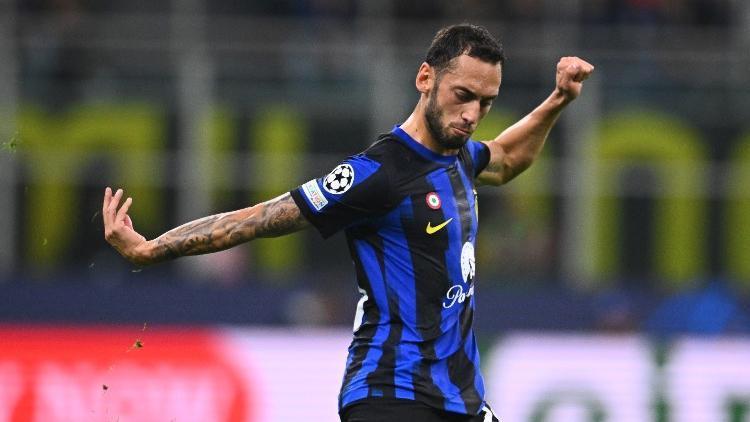 Inter, Hakan Çalhanoğlu ile kazandı