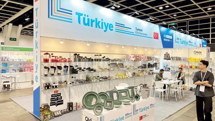 Türk üreticiler yeni müşteri ve alternatif pazar arayışında... Bir alıcı için 8 bin kilometrelik hamle