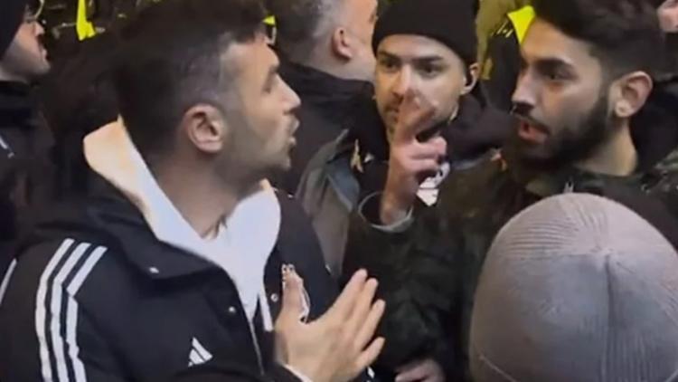 Beşiktaş kafilesine otelde tepki Burak Yılmaz taraftarı sakinleştirdi