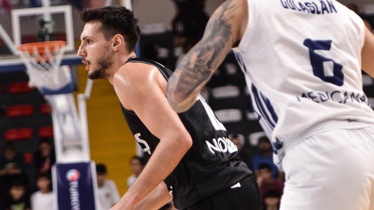 Beşiktaştan Büyükçekmece Basketbola 16 sayı fark