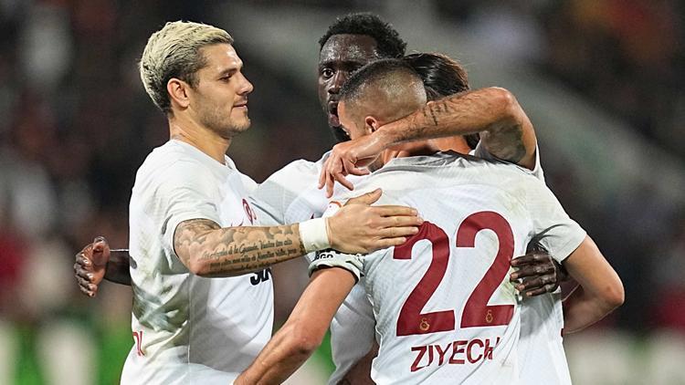 Galatasaray, Rizespor deplasmanında bir ilke imza attı 50 yıl sonra tam 10 maç...