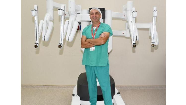 Da Vinci Robotik Cerrahi Ekol Hastanesinde