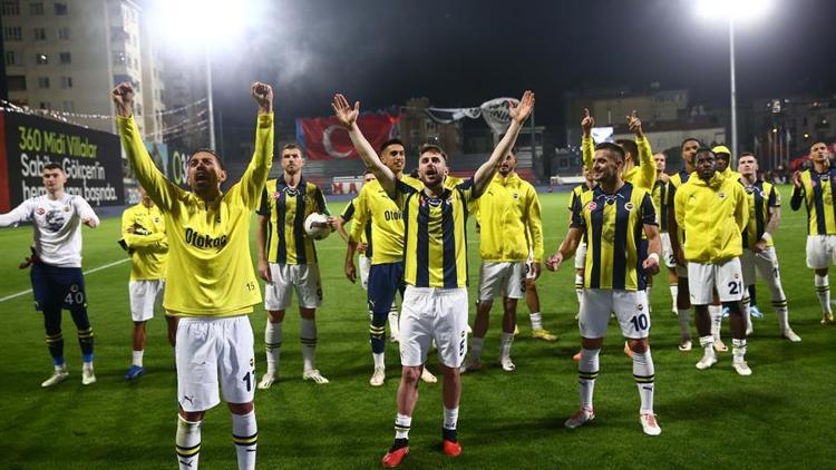 Fenerbahçe kalesine duvar ördü