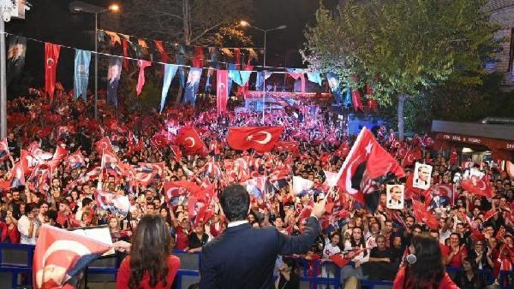 Cumhuriyetin 100’üncü yılı Beşiktaş’ta Edip Akbayram konseriyle kutlandı