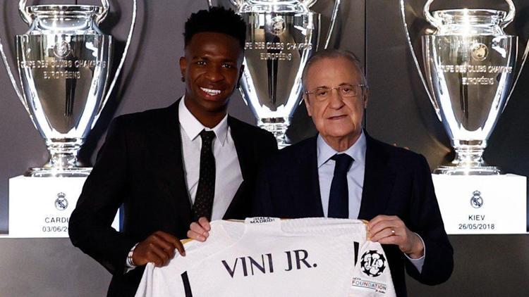 Real Madrid, Vinicius Juniorın sözleşmesini 2027 yılına kadar uzattı