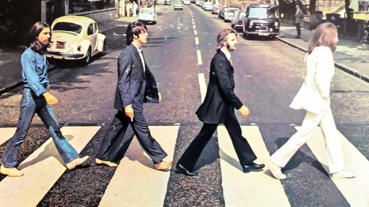 45 yıl sonra  tamamlandı... Beatles’ın  son şarkısı yayınlandı