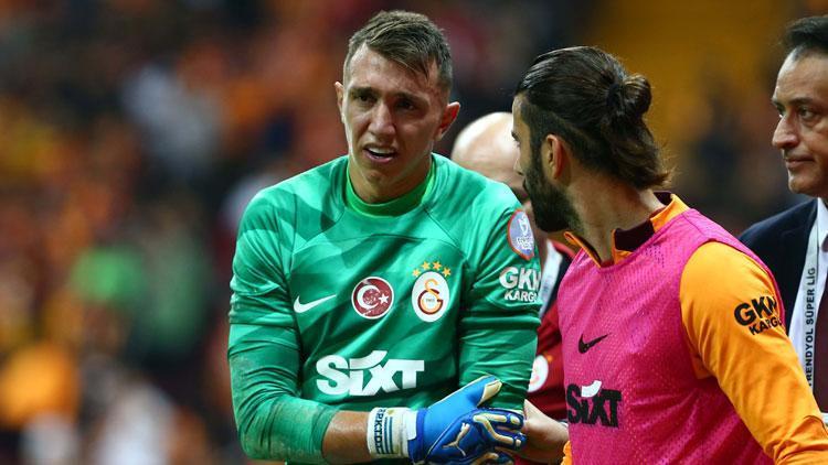 Galatasaraydan Fernando Muslera açıklaması Dirsek sakatlığı ne durumda