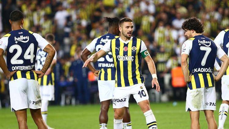 Trabzonspor ve Galatasaraydan Fenerbahçeye gönderme