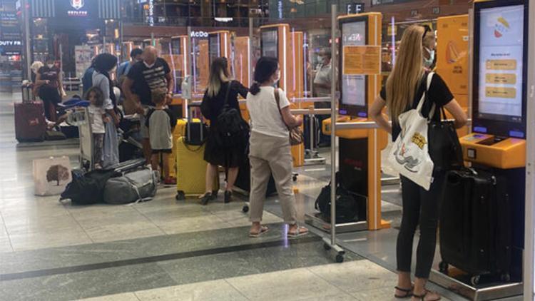 Sabiha Gökçen Havalimanında check-in arızası