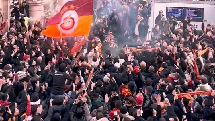 Münih’te Galatasaray coşkusu Sokaklar Aşkın Olayım şarkısıyla inledi