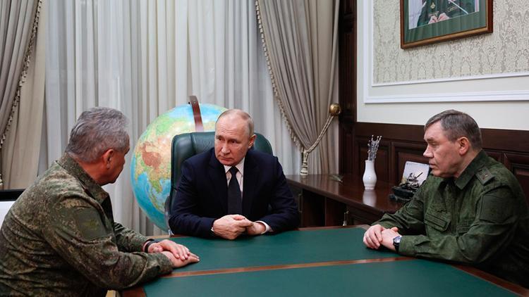 Rusyada kritik zirve: Putin Ukraynadaki son durum hakkında bilgi aldı