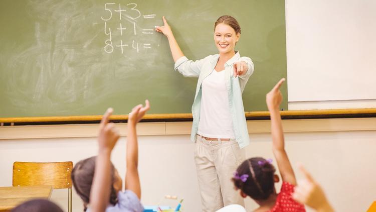 Ücretli öğretmenler için ek derse % 25 zam