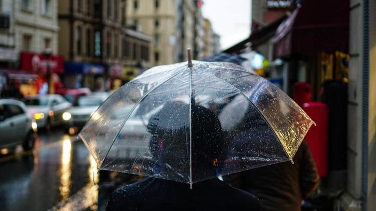 Bugün yağmur yağacak mı Plan yapanlar dikkat: 12 Kasım Pazar günü için Meteoroloji’den uyarı İşte hava durumu raporları…