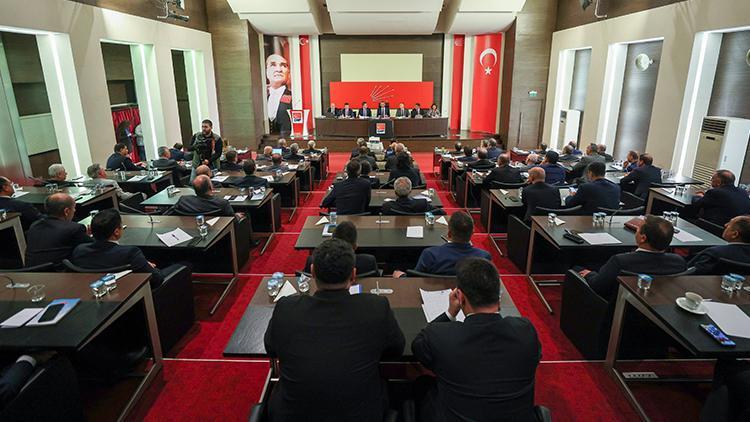 CHP’li 81 il başkanından ortak açıklama: Tüzük kurultayı 2024 yılı Mayıs sonunda yapılmalı