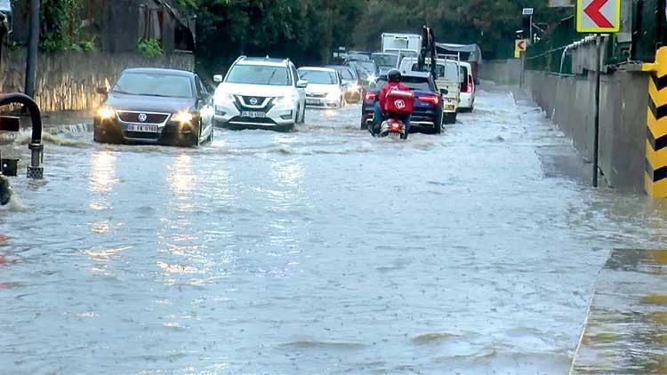 İstanbul’a kış geldi