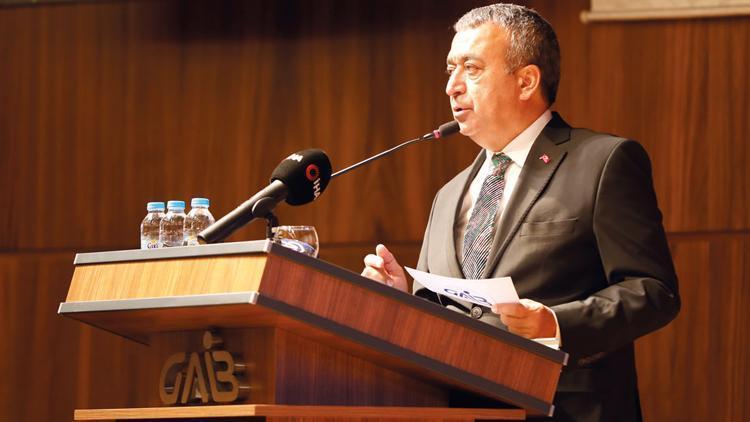 Güneydoğu Anadolu İhracatçı Birlikleri Başkanı Ahmet Fikret Kileci: Küçülerek düzlüğe çıkarız