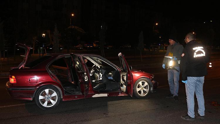 Trafikte tartıştığı eski kocasını vurdu