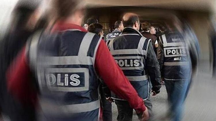 İstanbulda rüşvet operasyonu Valilikten açıklama: 46 polis memurunun rüşvet aldığı tespit edilmiştir