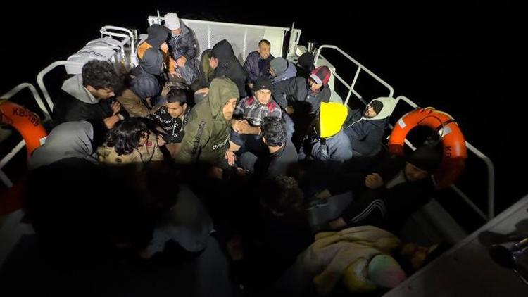 Bodrumda Türk kara sularına itilen düzensiz göçmenler kurtarıldı
