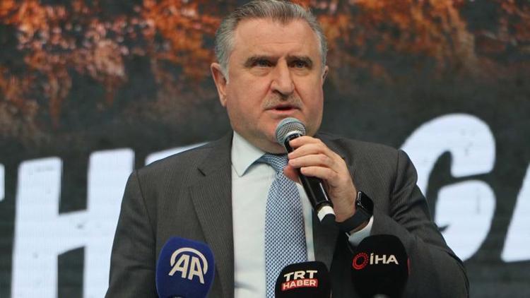 Osman Aşkın Bak: Türkiye olarak müsabakalarda şampiyonlar görmek istiyoruz