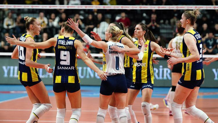 Fenerbahçe Opet, VakıfBanka ilk yenilgisini tattırdı