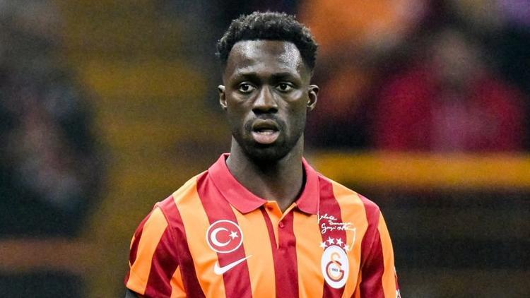 Galatasarayda Manchester United maçı öncesi Davinson Sanchez şoku