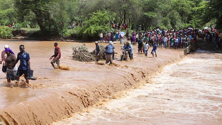 Kenyadaki sel felaketinde can kaybı artıyor