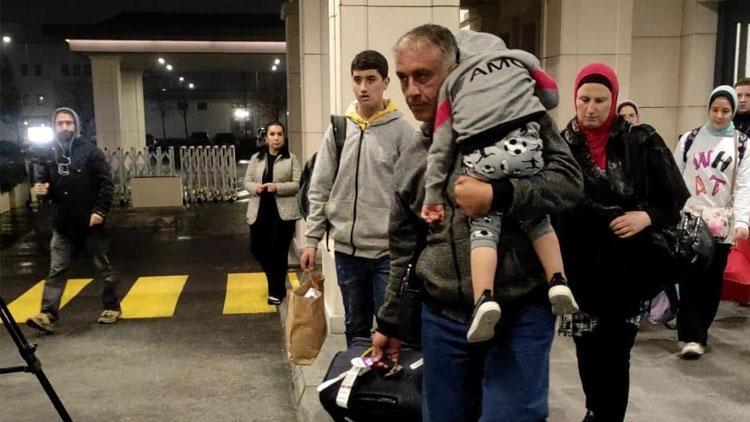 Gazzedeki Türk vatandaşları İstanbula geldi