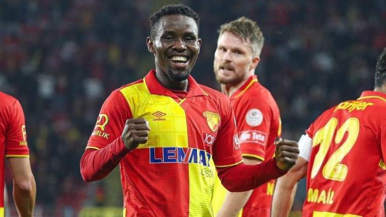 Göztepede Kenneth Obinna Mamah dikkat çekiyor