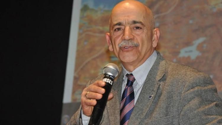 Acı haberi Bakan Koca duyurdu: Tarihçi yazar Mustafa Çalık hayatını kaybetti