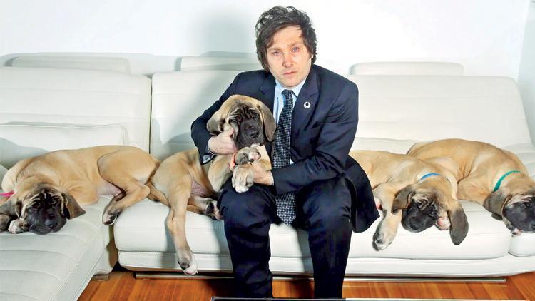 Arjantin cumhurbaşkanı köpeğini klonlatmış