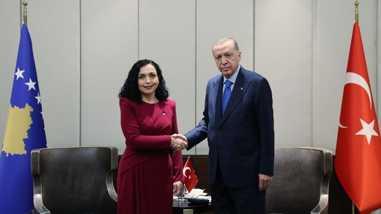 Cumhurbaşkanı Erdoğan, Vjosa Osmani-Sadriu ile görüştü
